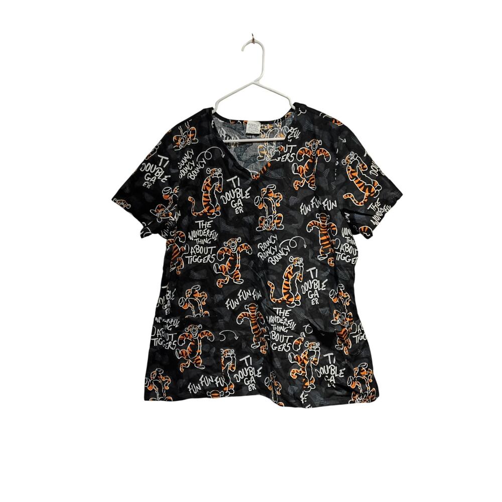 Disney Women's Scrub Shirt Size XL